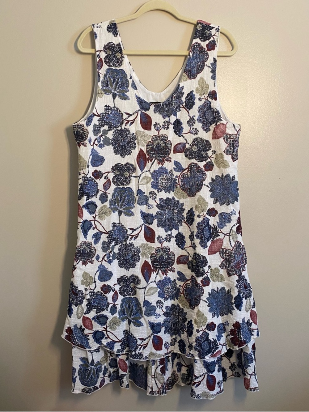 Radzoli Floral Sleeveless Tiered Cotton Summer Dress in White, Blue & Mauve XL